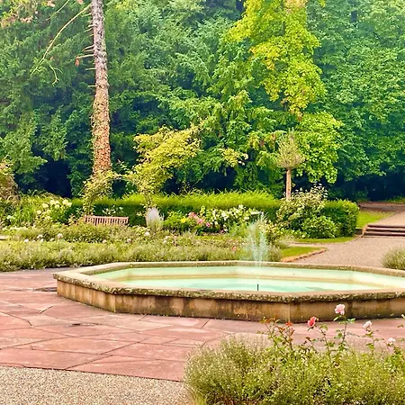 -am Pfuehlpark- شقة