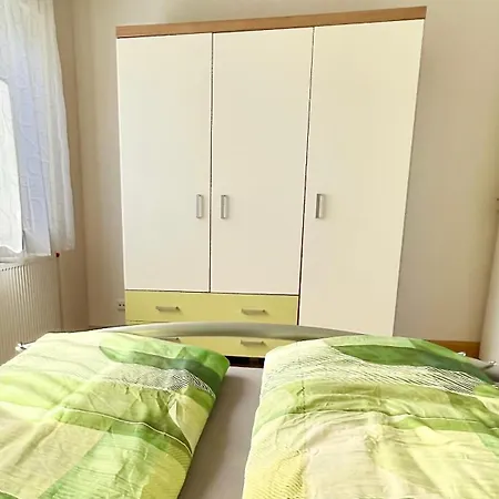 -am Pfuehlpark- هايلبرون